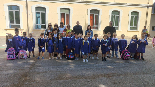 Primo giorno di scuola. Il sindaco Mancini incontra gli studenti di ogni ordine e grado: siete bellissimi, per voi inizia un nuovo percorso di vita