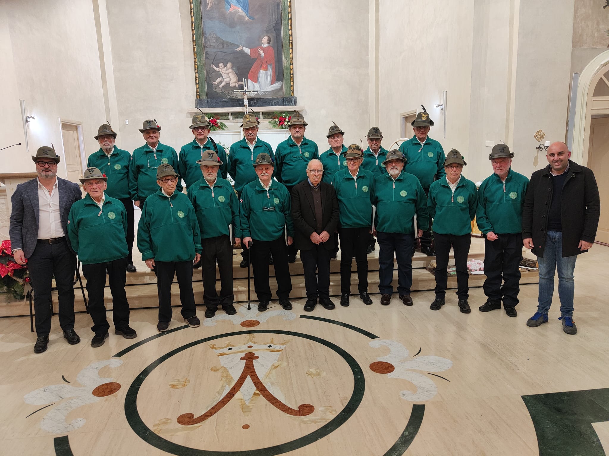 Dicembre Torrese: il canto struggente degli alpini nella chiesa delle Grazie a Torre 