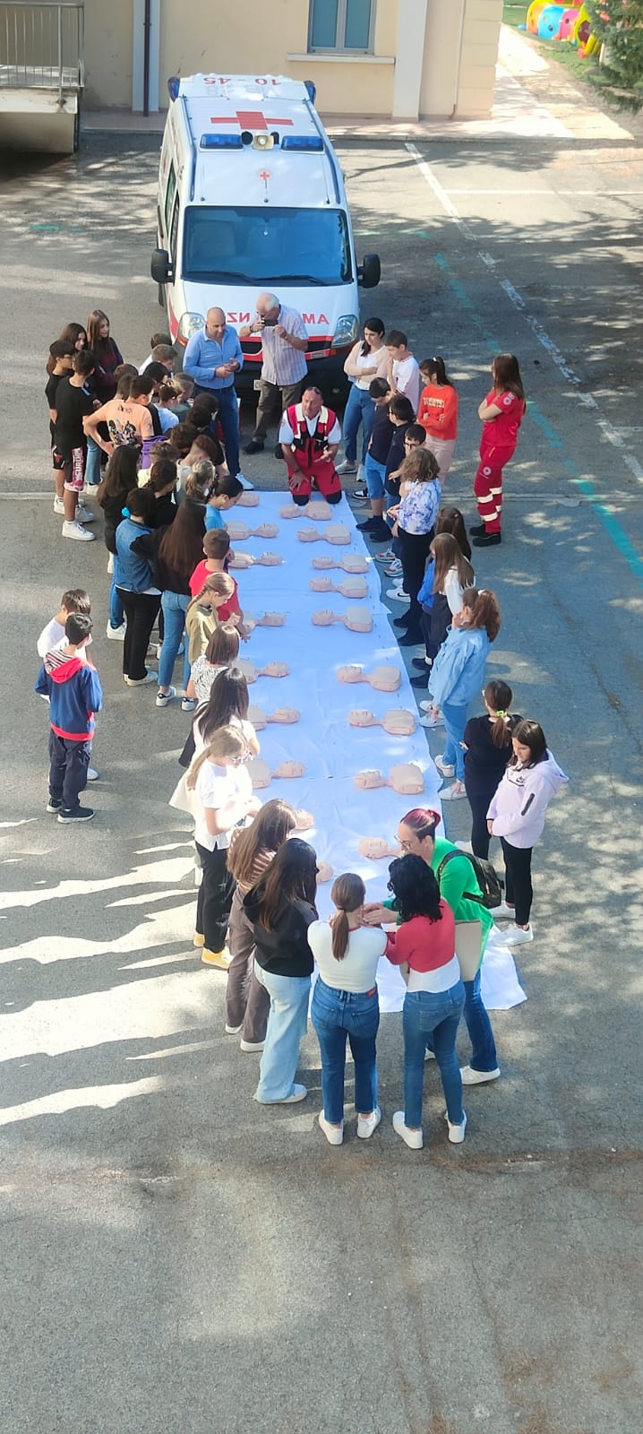 Prevenzione cardiologica, il Sindaco agli studenti del "Manzi": "Ditelo ai vostri genitori"